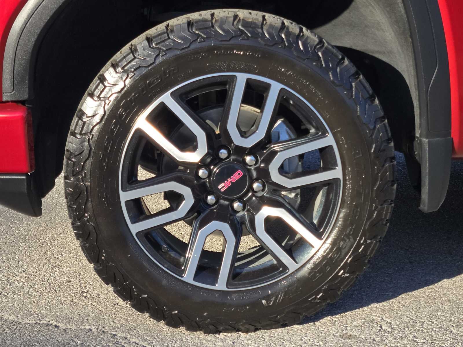 2023 GMC Sierra 1500 AT4