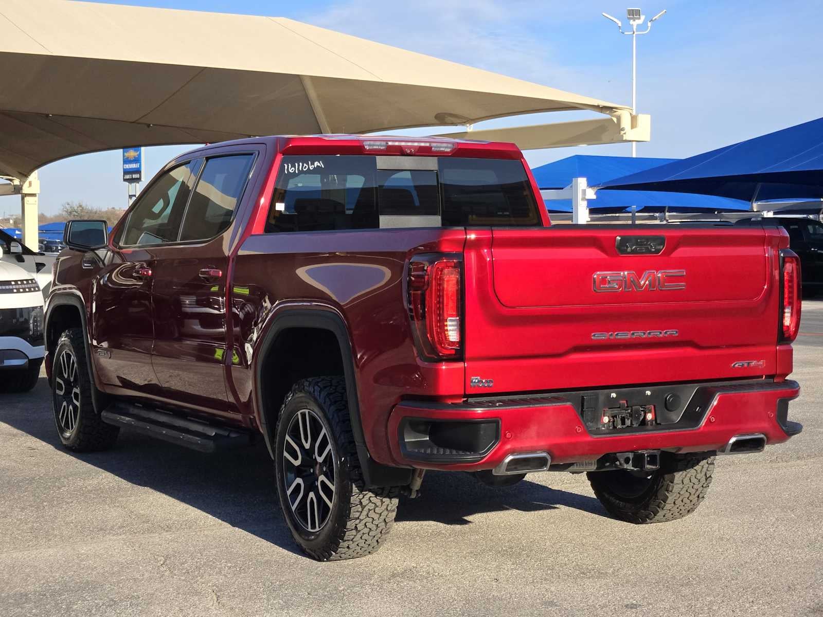 2023 GMC Sierra 1500 AT4
