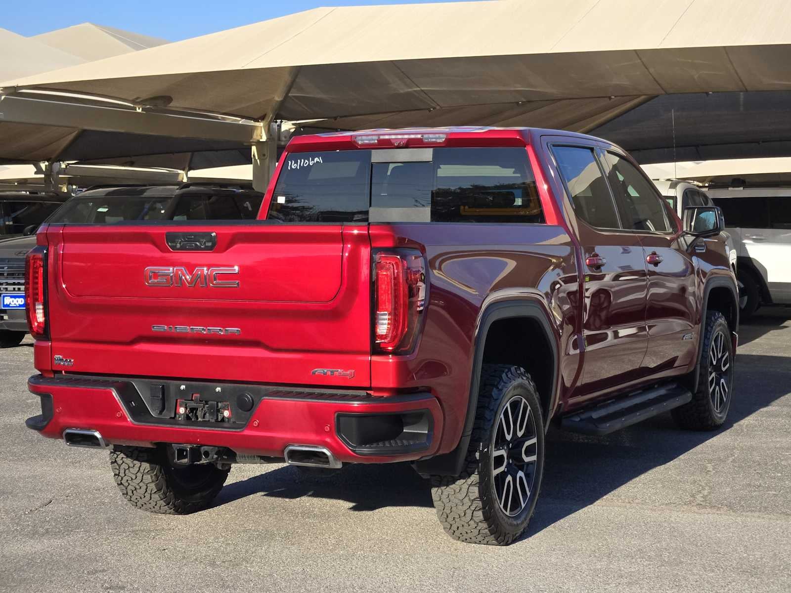 2023 GMC Sierra 1500 AT4