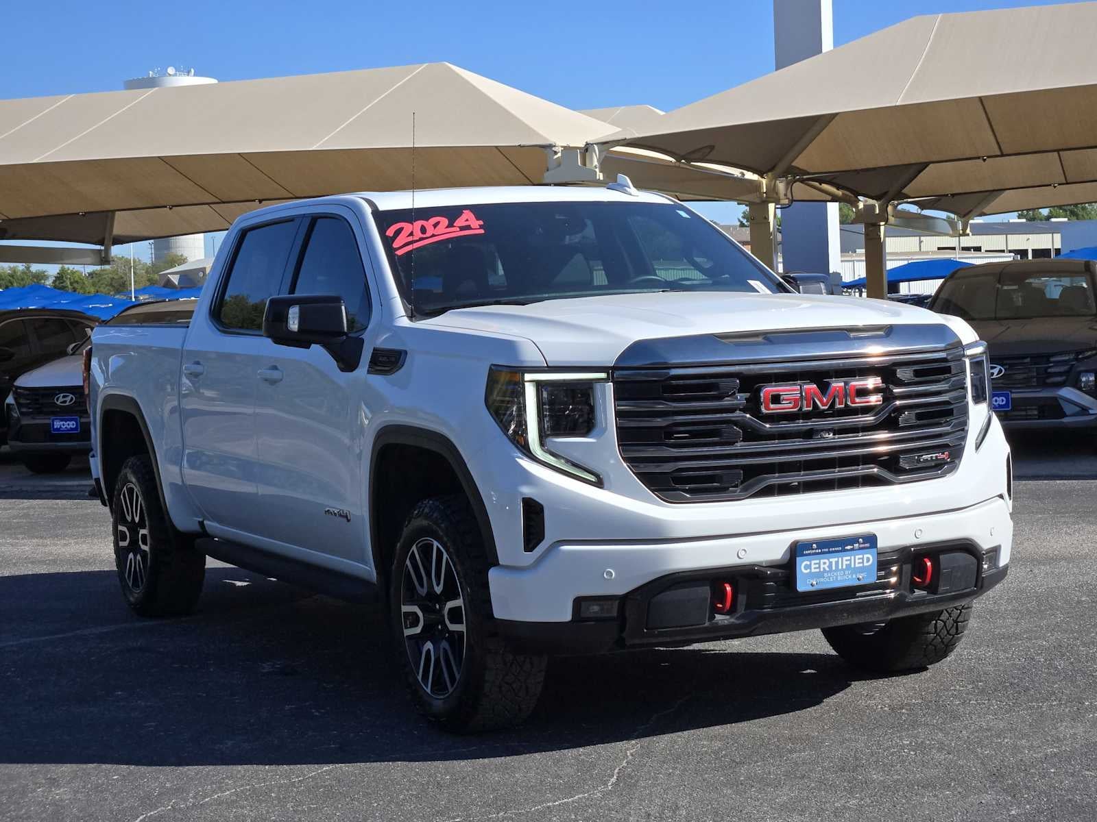 2024 GMC Sierra 1500 AT4