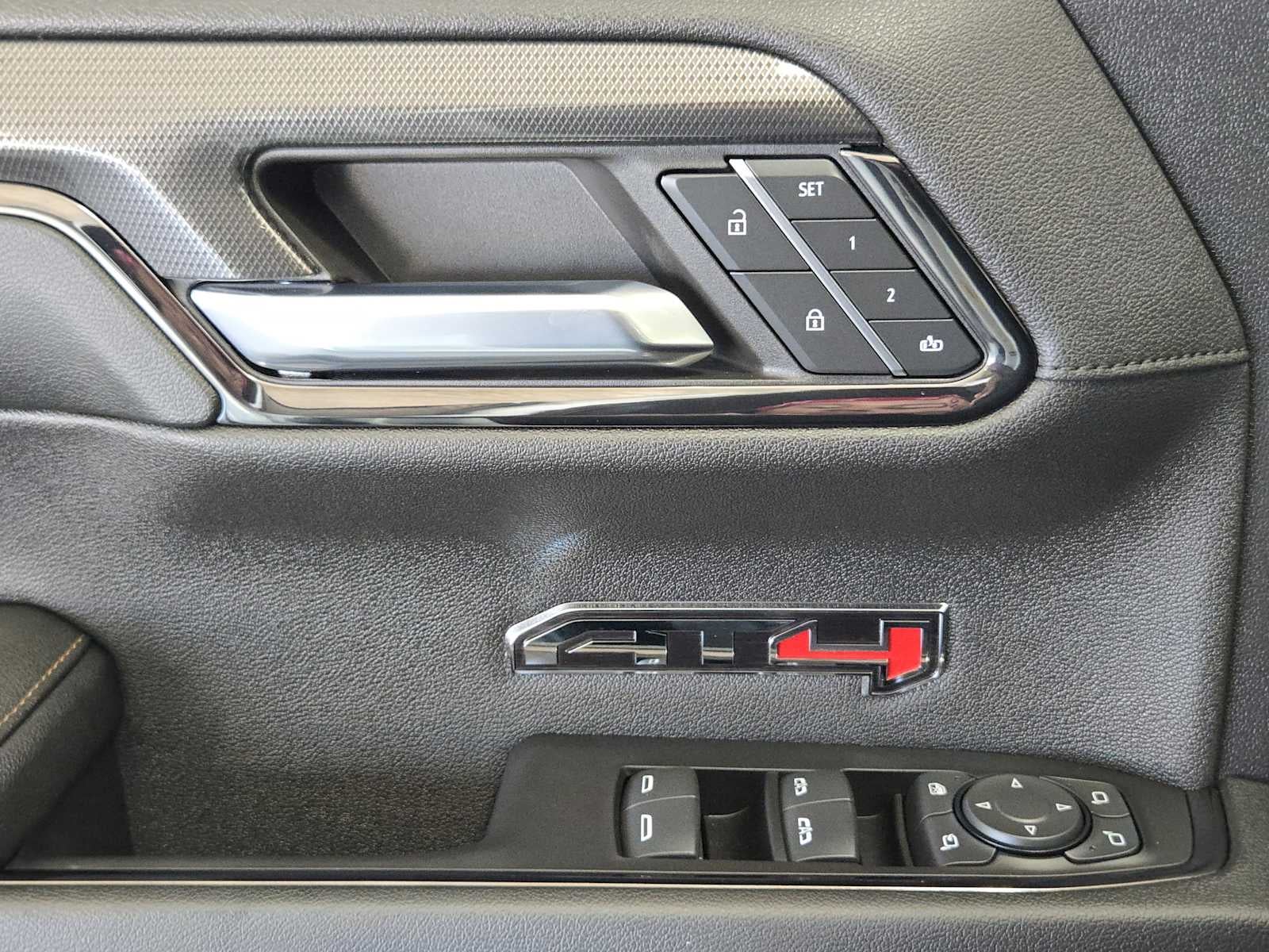 2024 GMC Sierra 1500 AT4