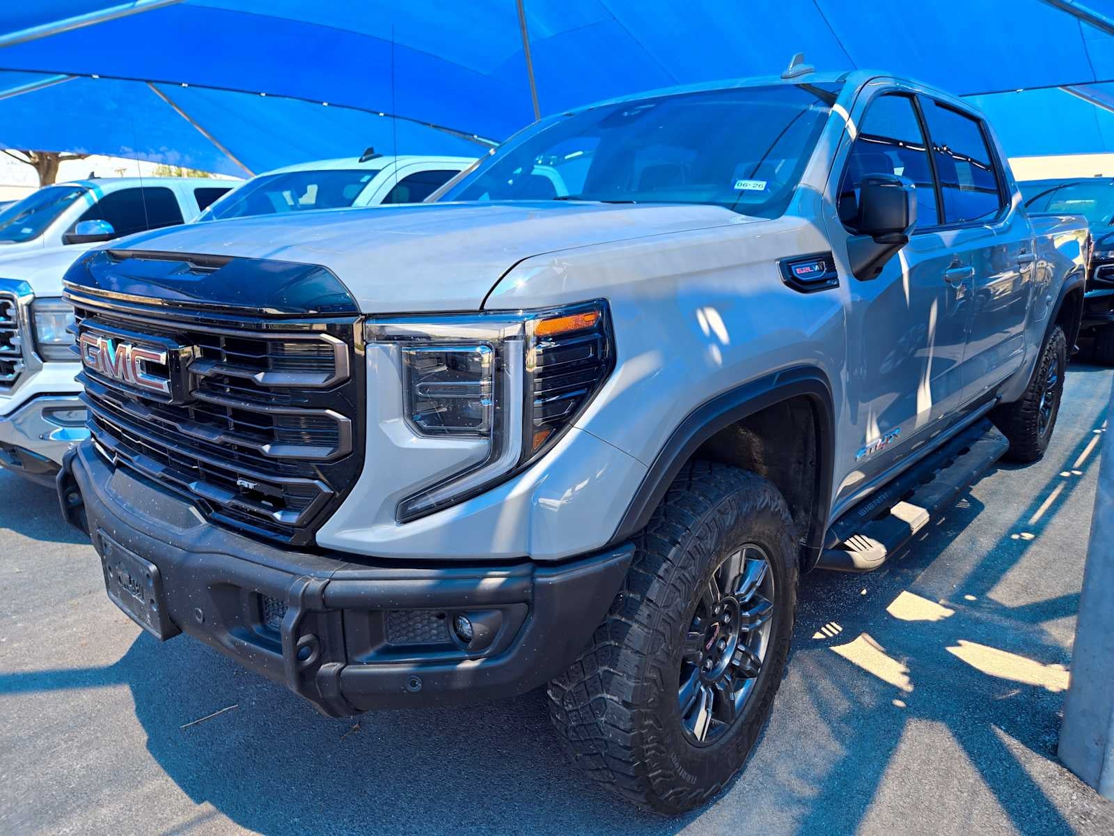 2024 GMC Sierra 1500 AT4X