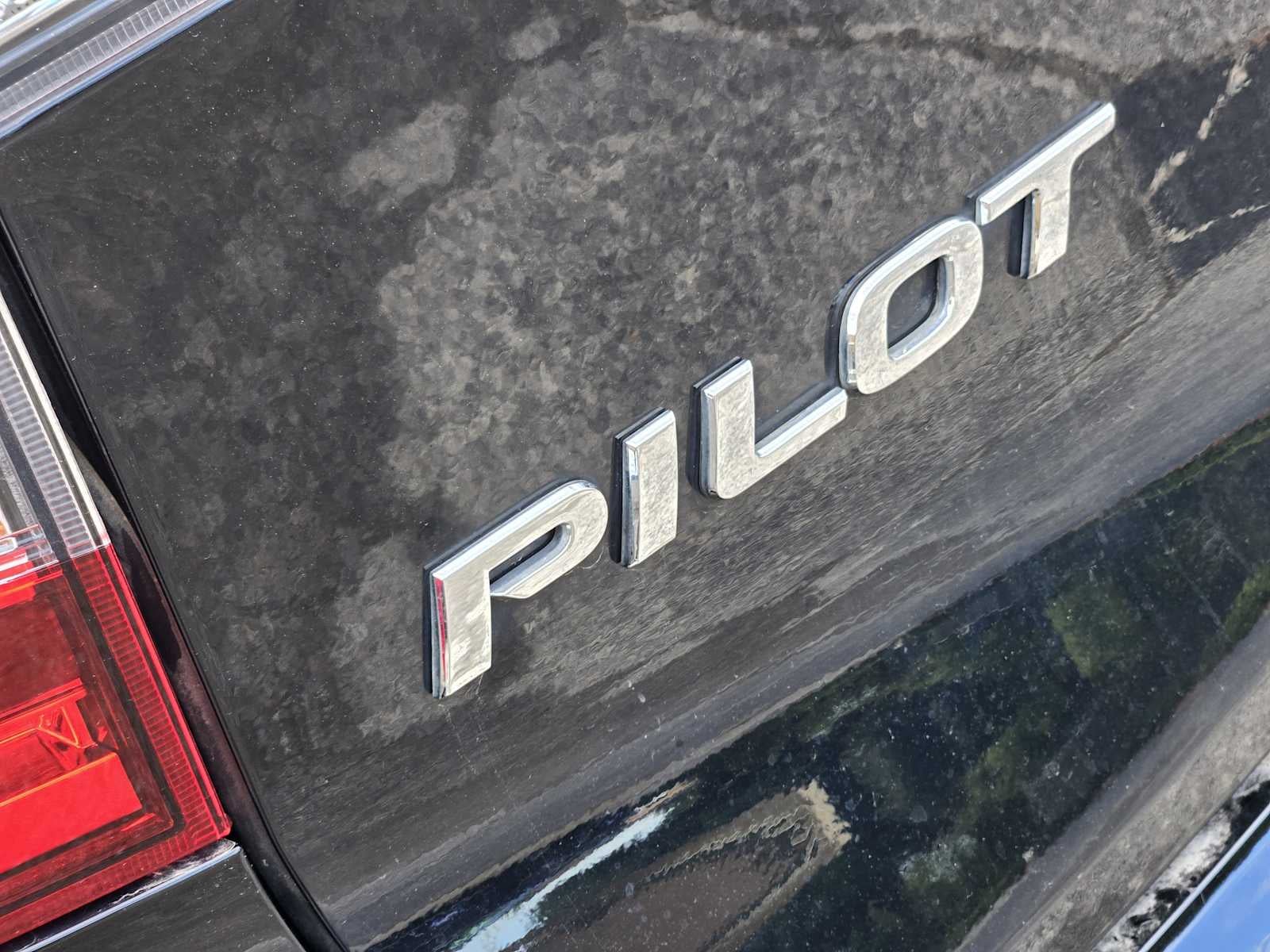 2021 Honda Pilot Touring 8-Passenger