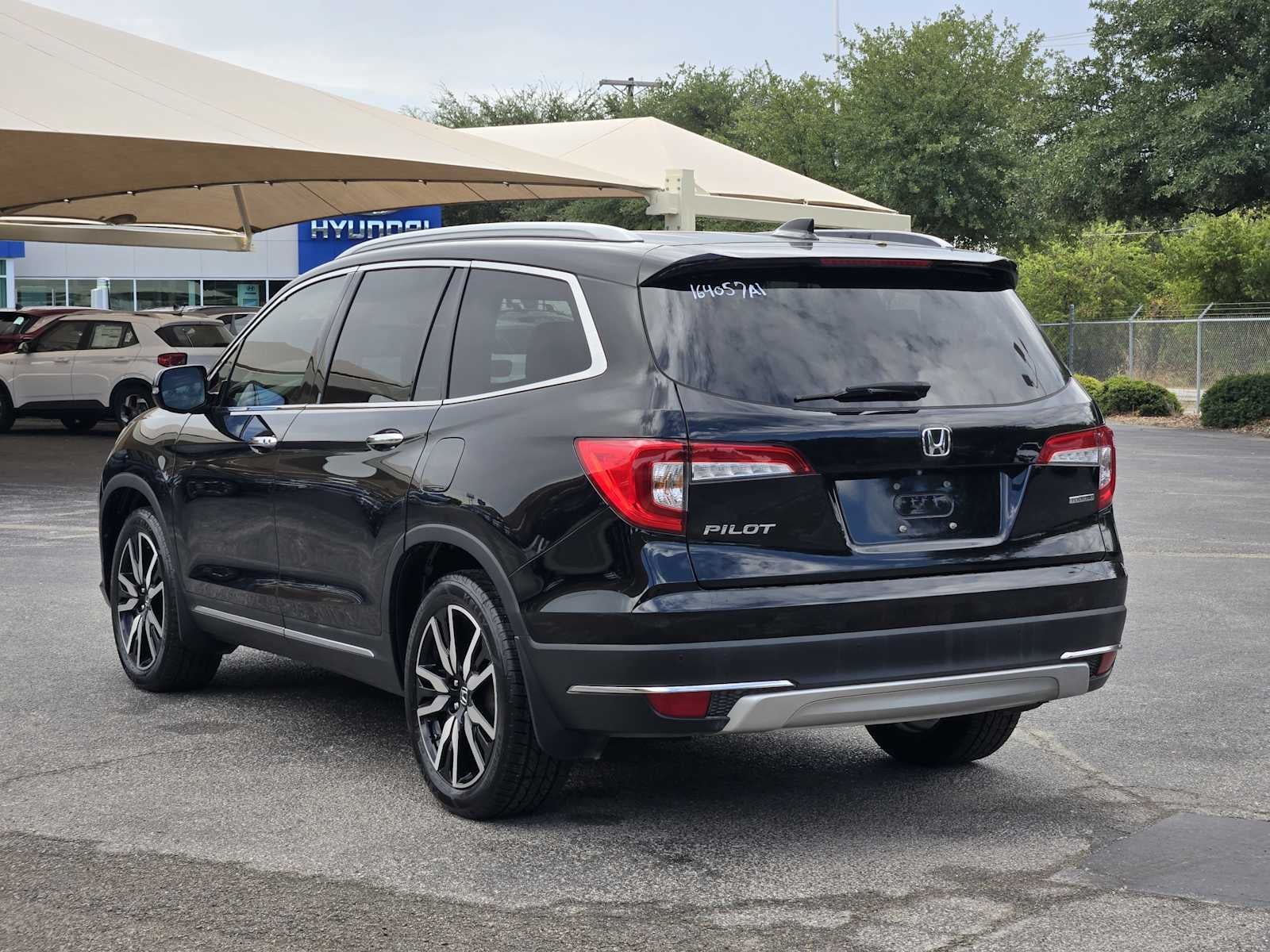 2021 Honda Pilot Touring 8-Passenger