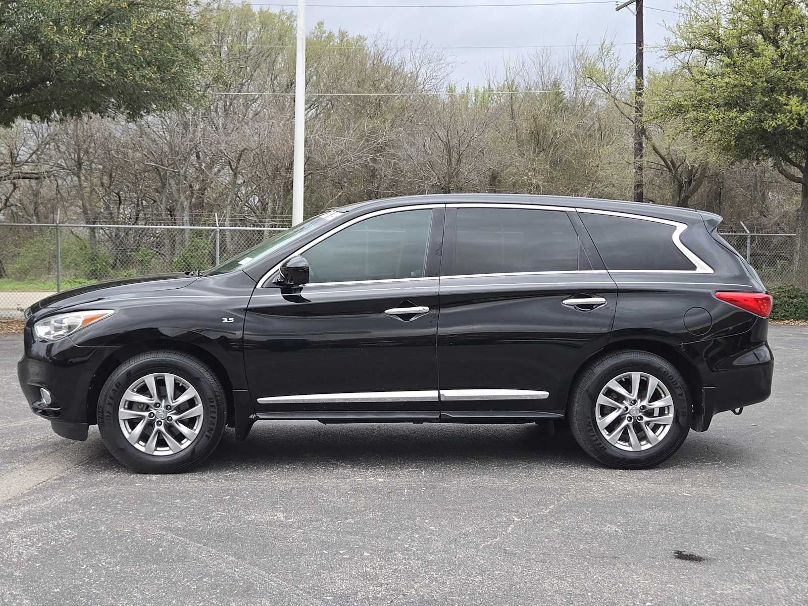 2014 INFINITI QX60 FWD 4dr