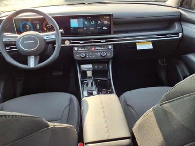2025 Hyundai TUCSON SE