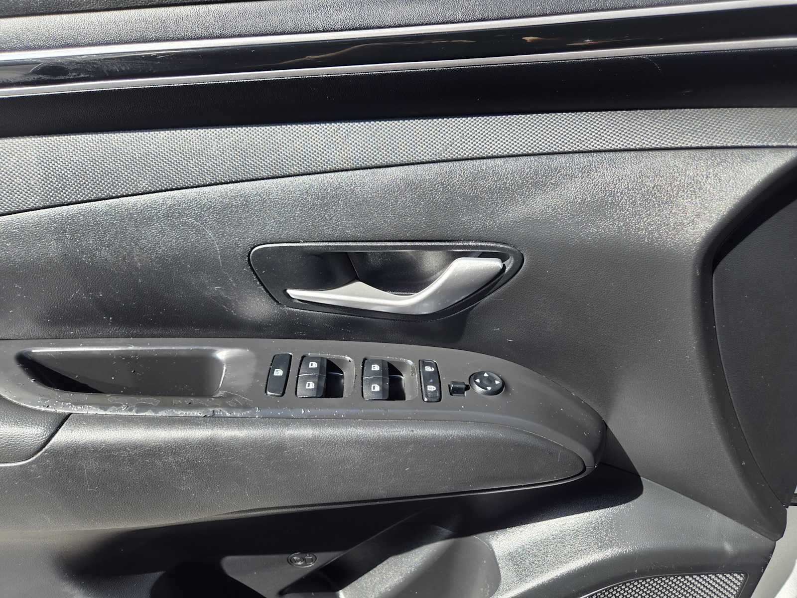 2022 Hyundai TUCSON SE