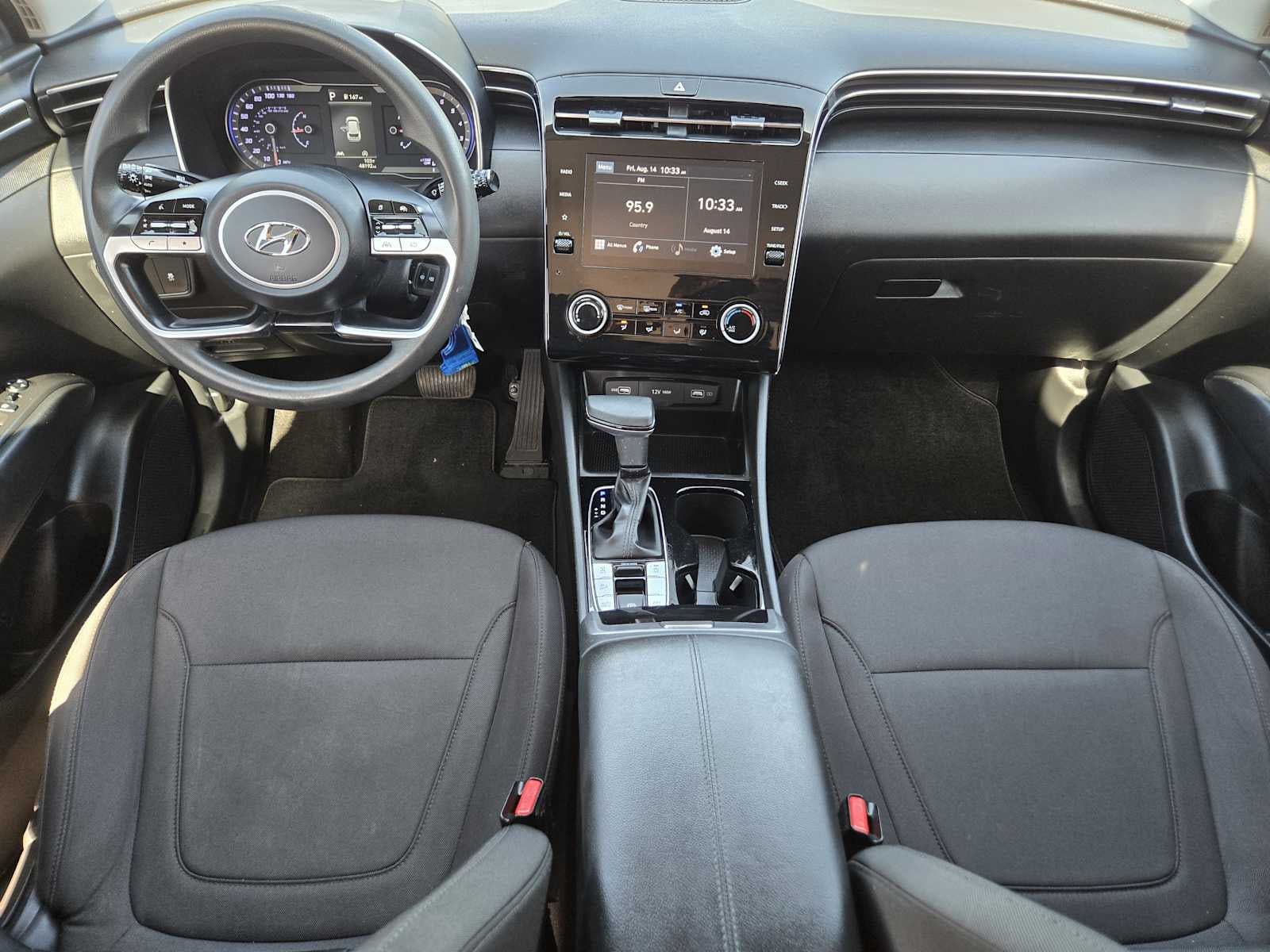 2022 Hyundai TUCSON SE