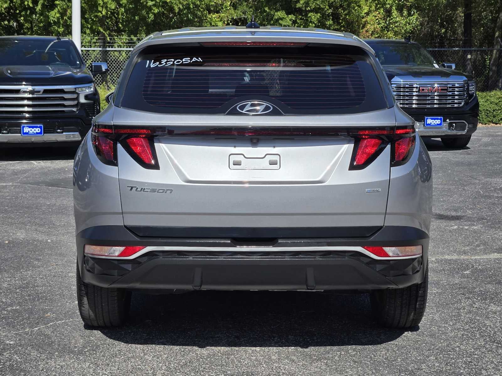 2022 Hyundai TUCSON SE