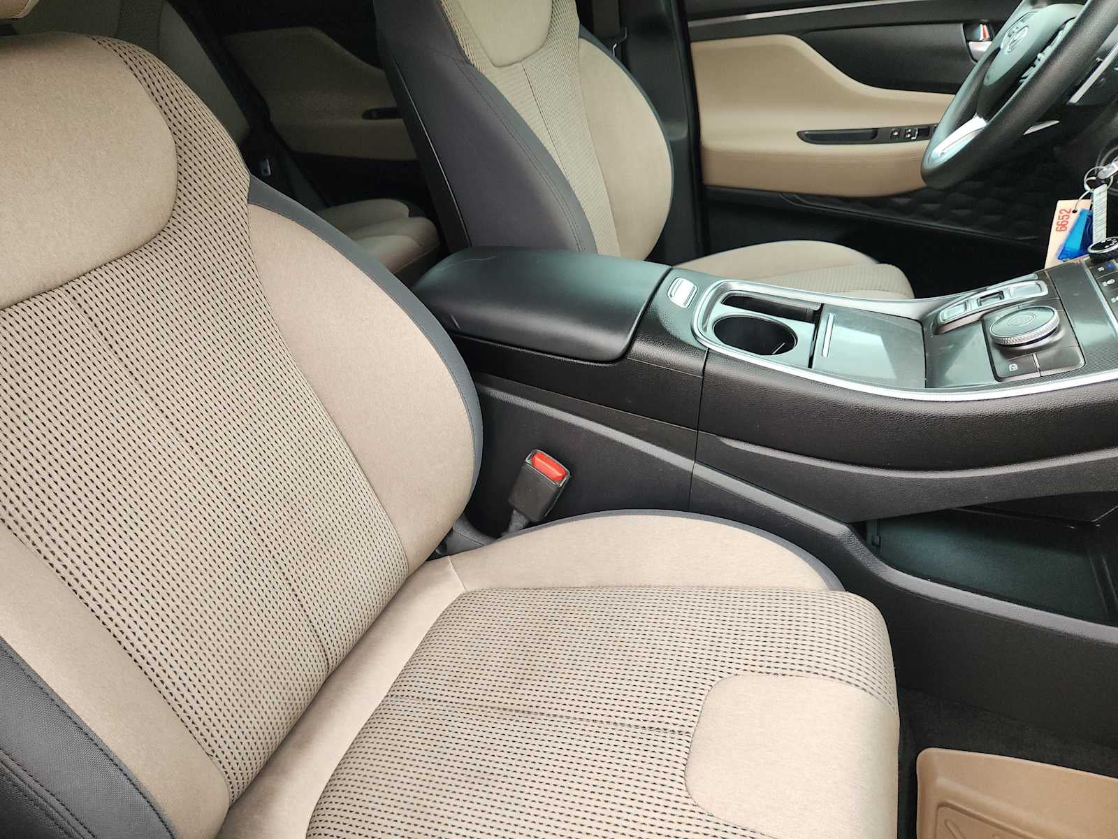 2021 Hyundai SANTA FE SE
