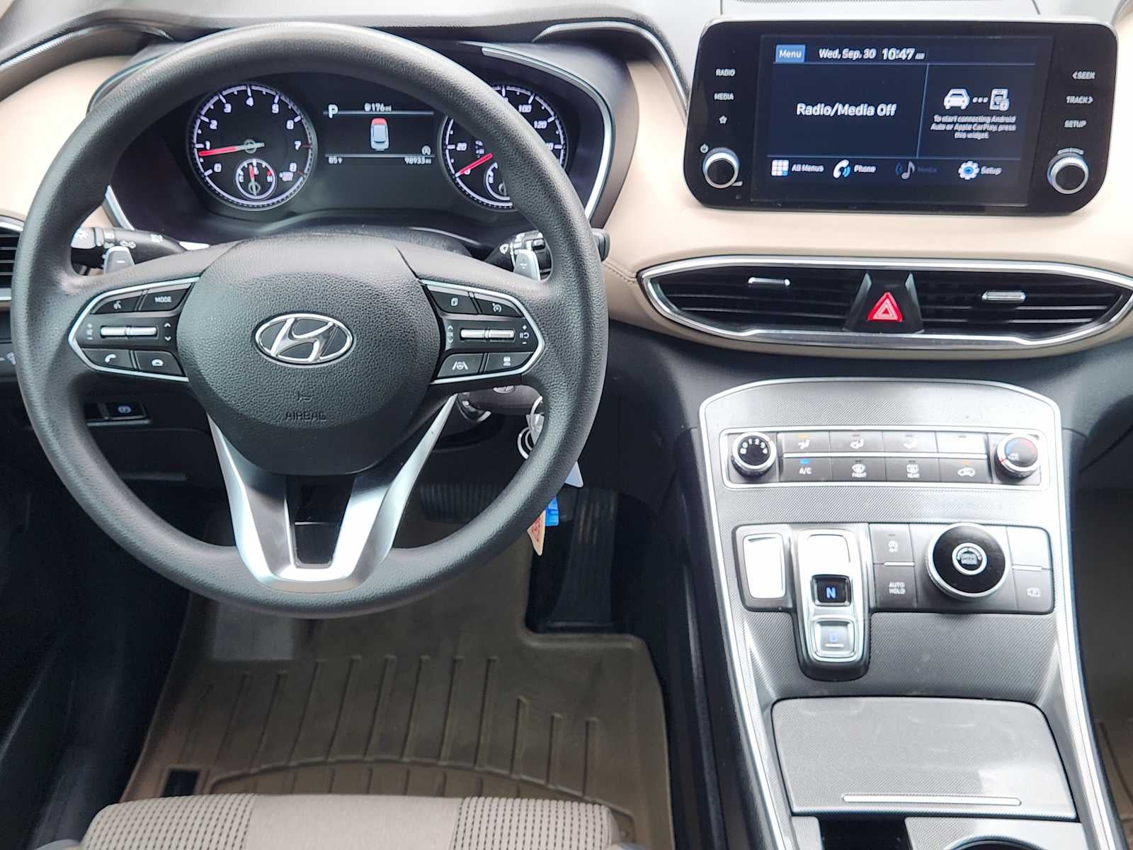 2021 Hyundai SANTA FE SE