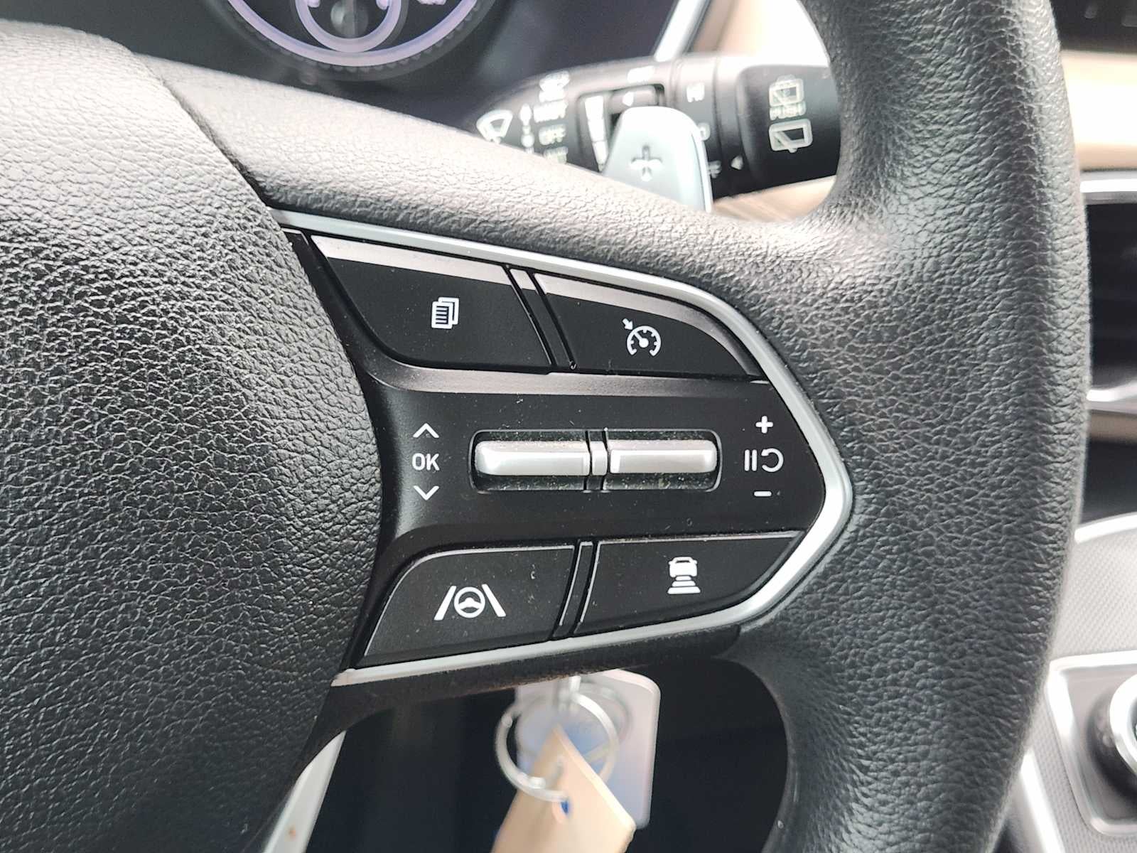 2021 Hyundai SANTA FE SE
