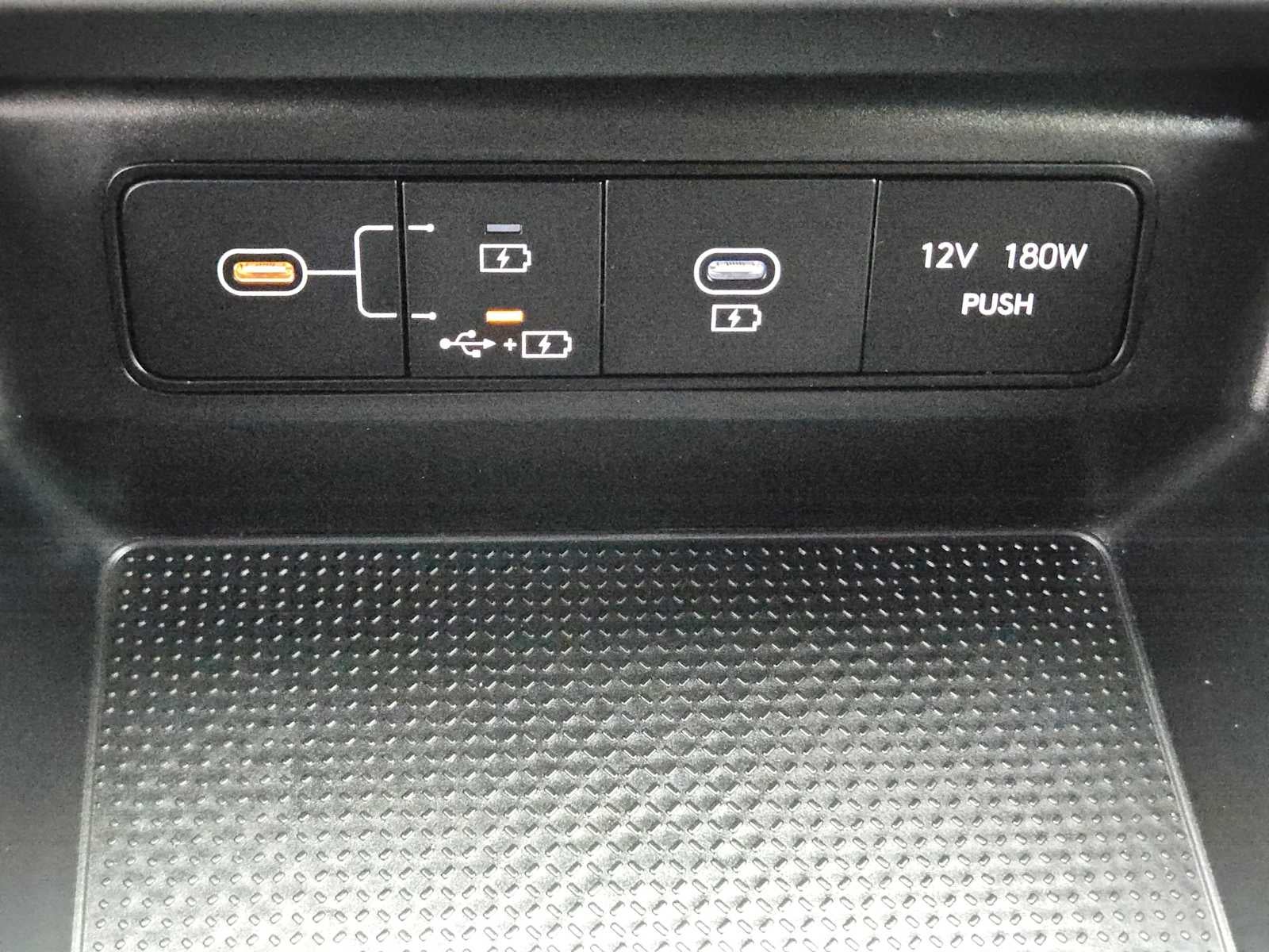 2025 Hyundai SANTA CRUZ SE