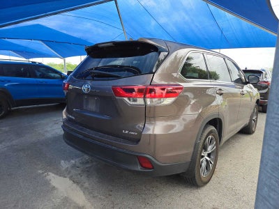 2018 Toyota Highlander LE