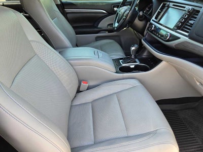 2017 Toyota Highlander Limited