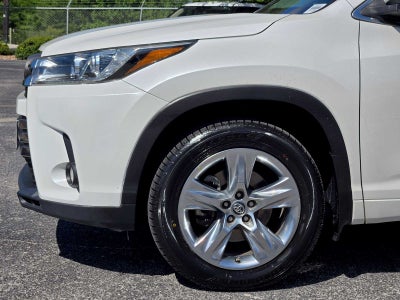 2017 Toyota Highlander Limited