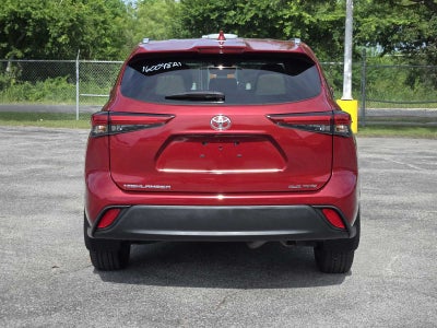 2022 Toyota Highlander XLE