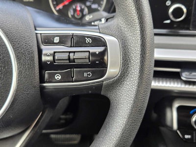 2022 Kia K5 LXS