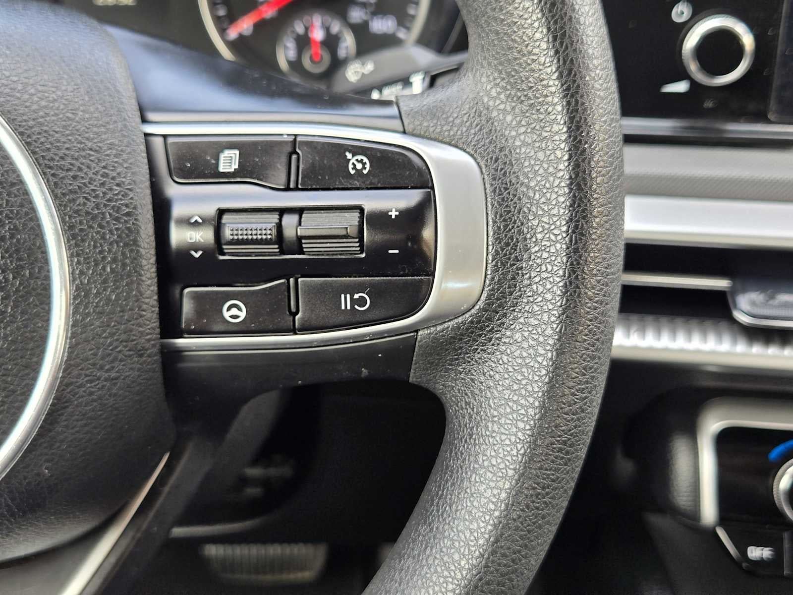 2022 Kia K5 LXS