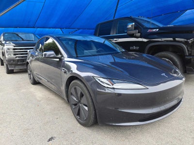 2025 Tesla Model 3 Long Range