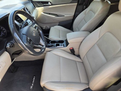 2017 Hyundai TUCSON SE Plus