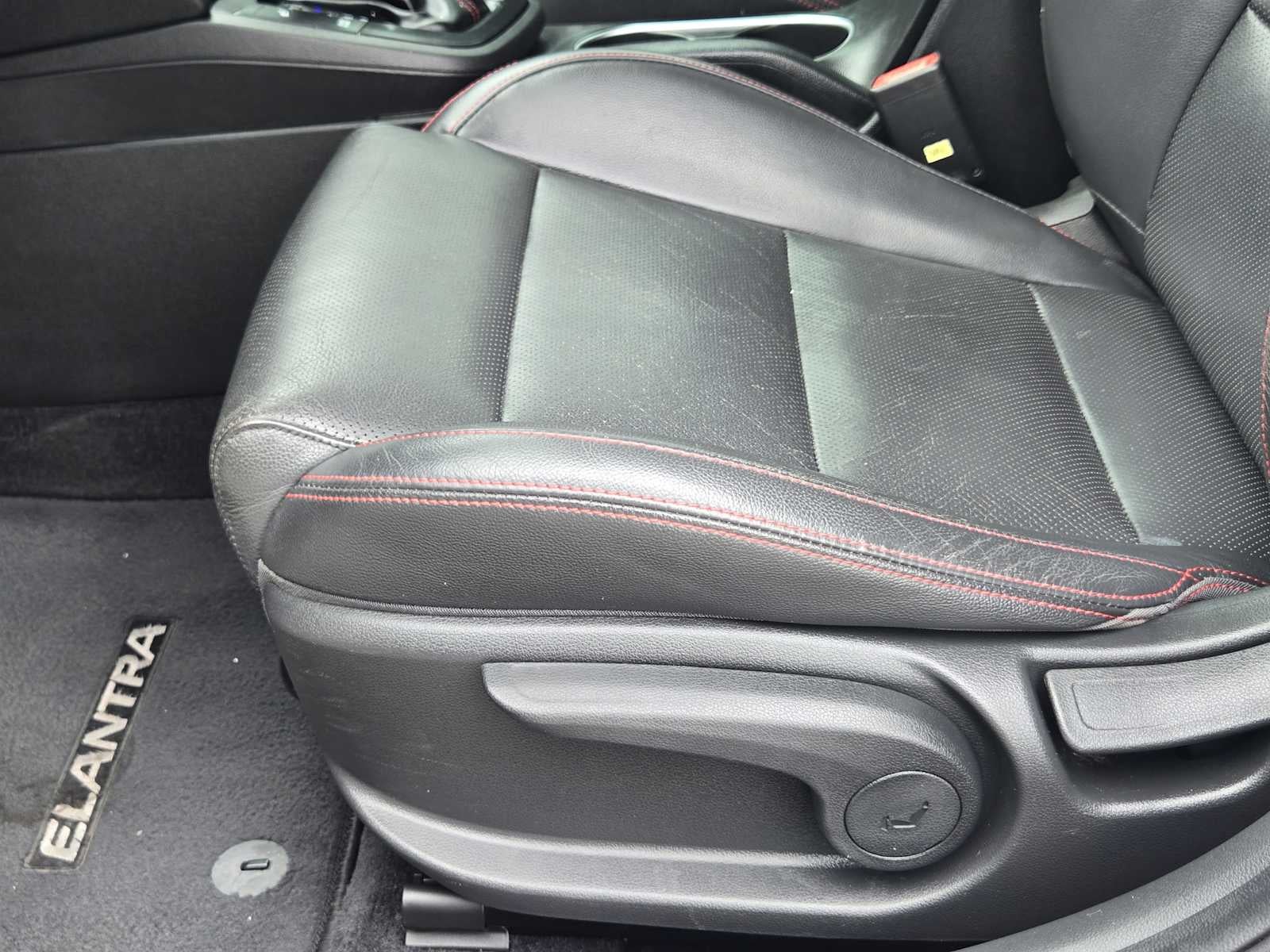 2018 Hyundai ELANTRA Sport