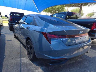 2021 Hyundai ELANTRA SEL