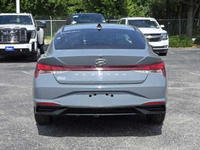 2021 Hyundai ELANTRA SEL