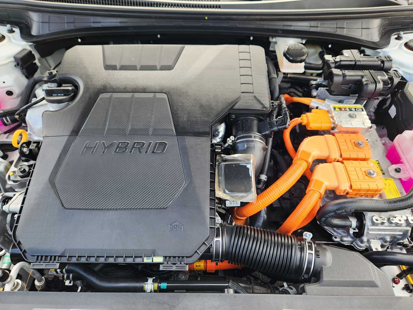 2025 Hyundai ELANTRA HYBRID SEL Sport