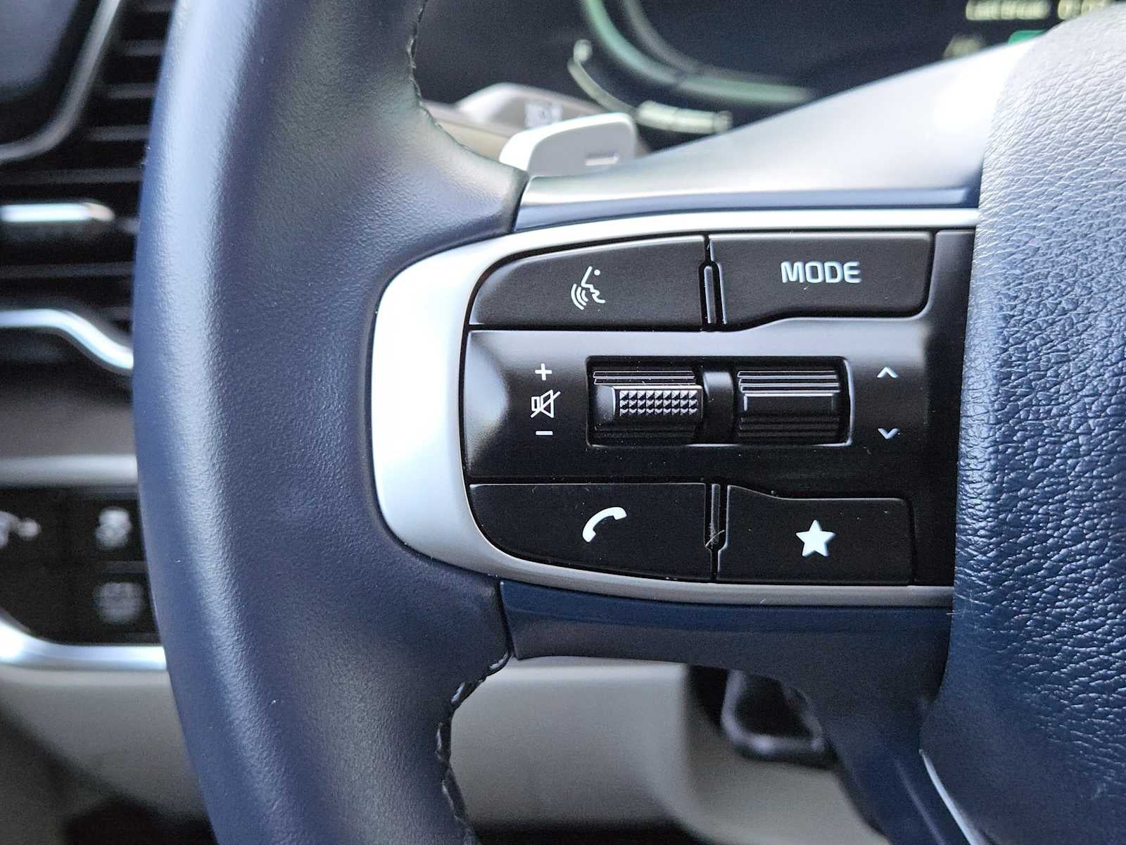 2024 Kia Sportage Hybrid EX