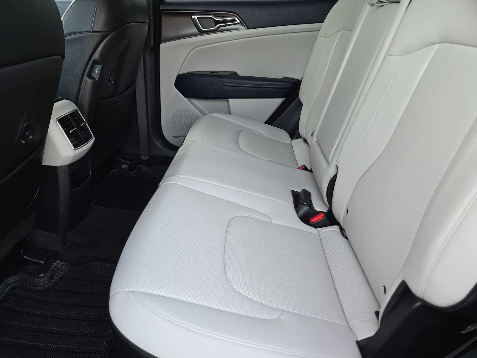 2024 Kia Sportage Hybrid EX