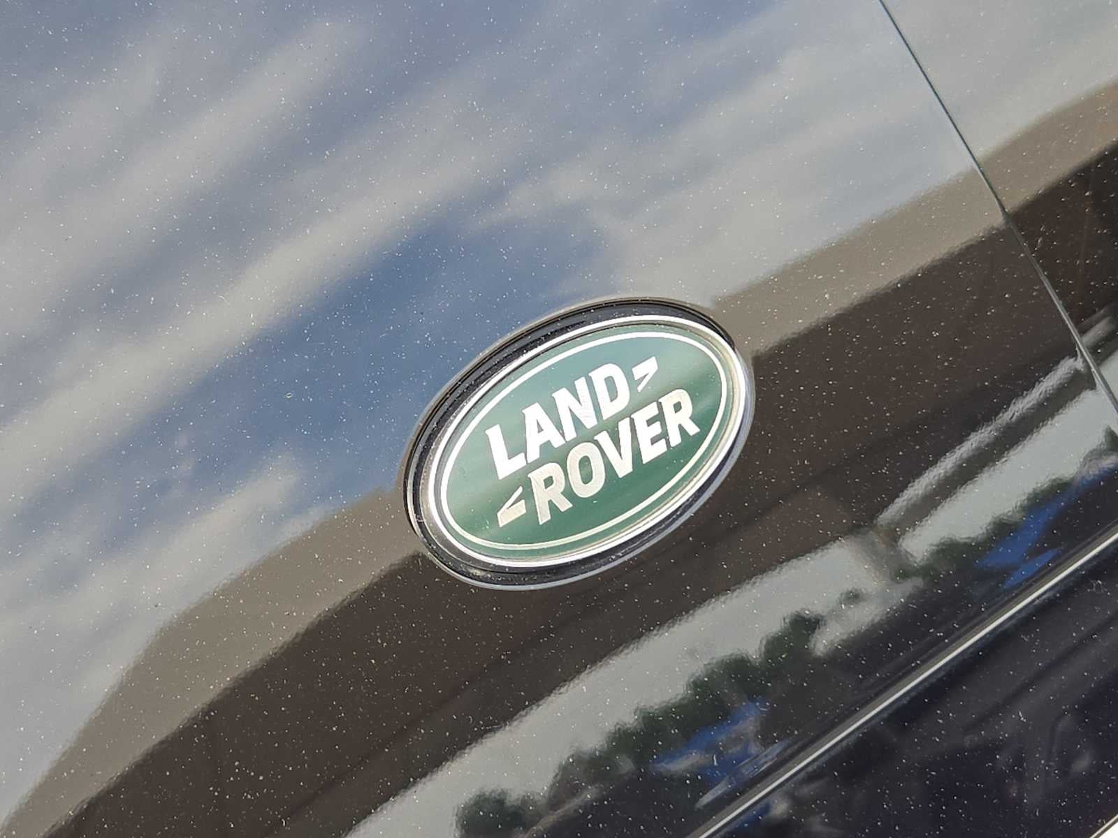 2024 Land Rover Defender S