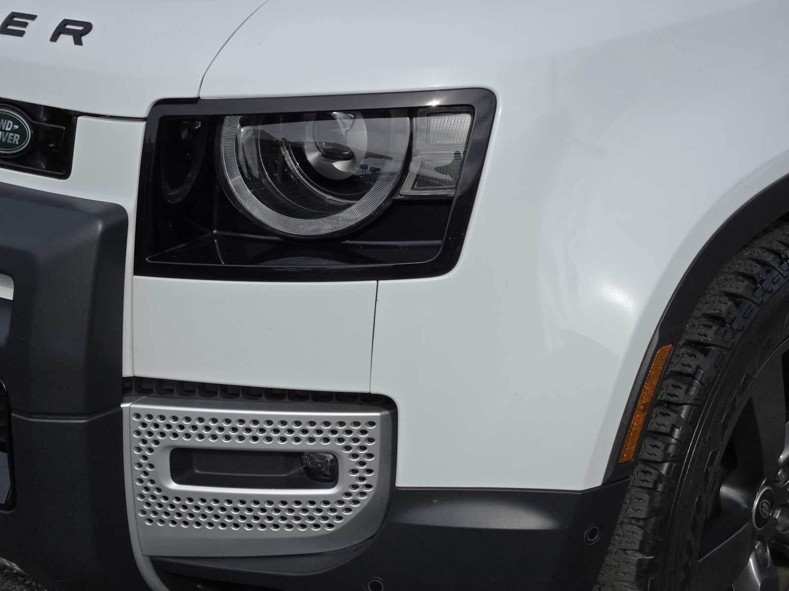 2024 Land Rover Defender S