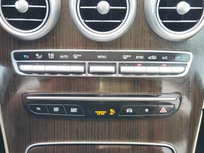 2021 Mercedes-Benz GLC 300 GLC 300