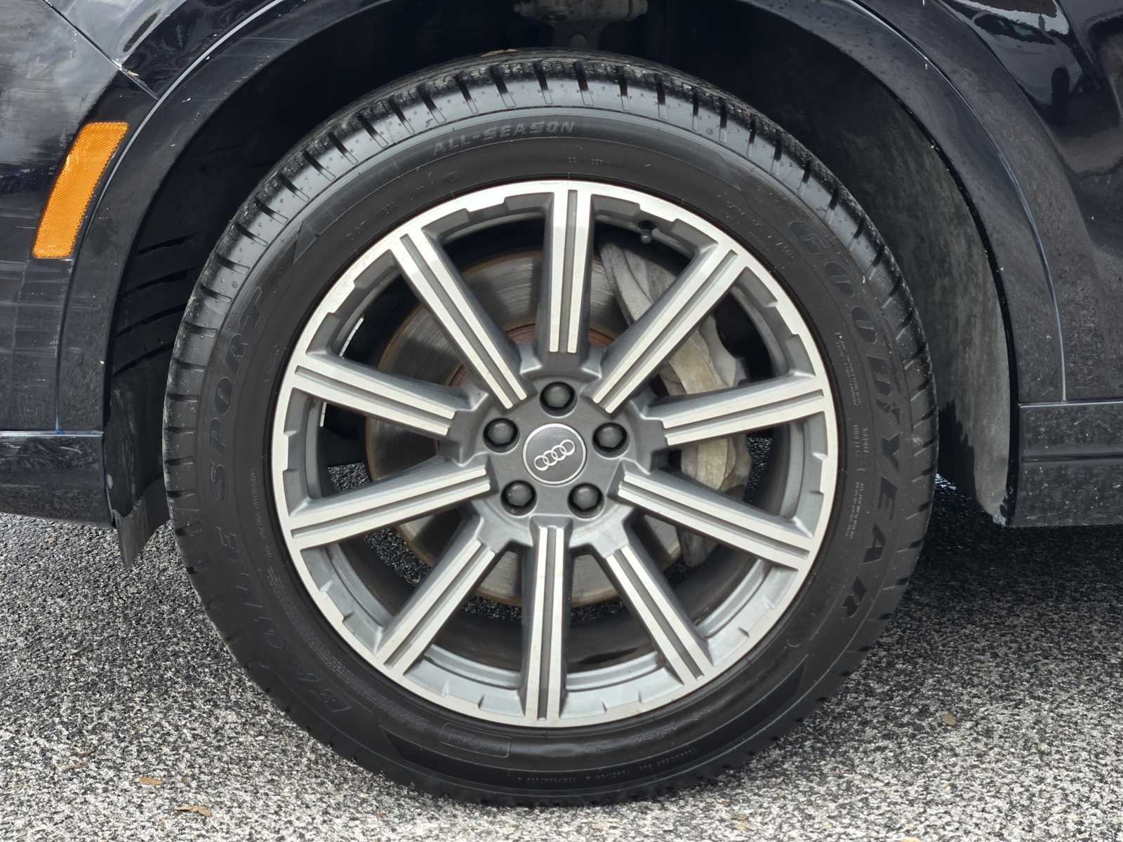 2017 Audi Q7 Premium Plus