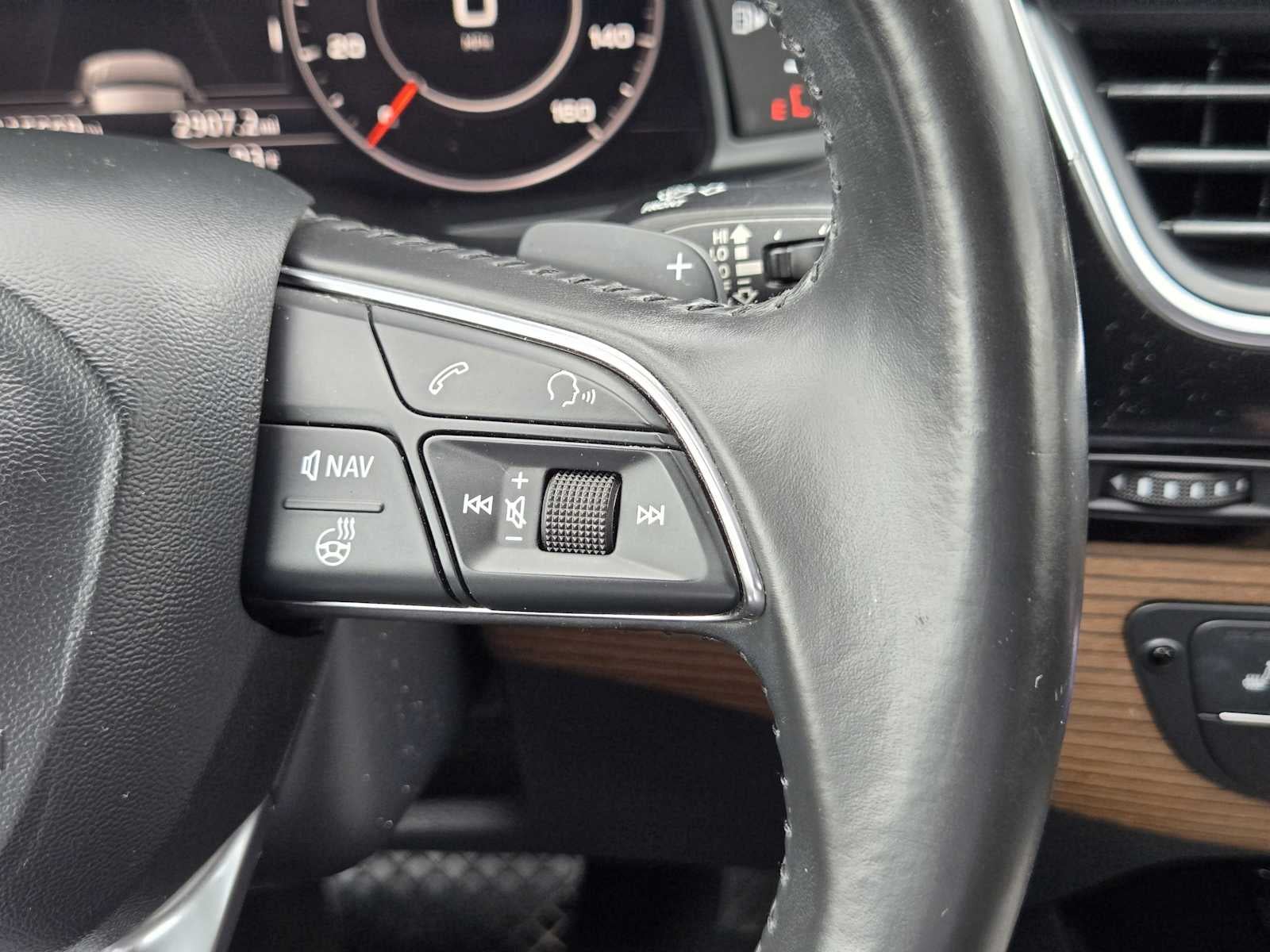 2017 Audi Q7 Premium Plus