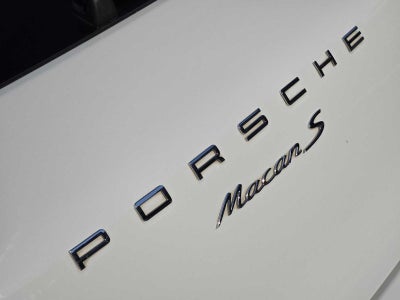 2018 Porsche Macan S