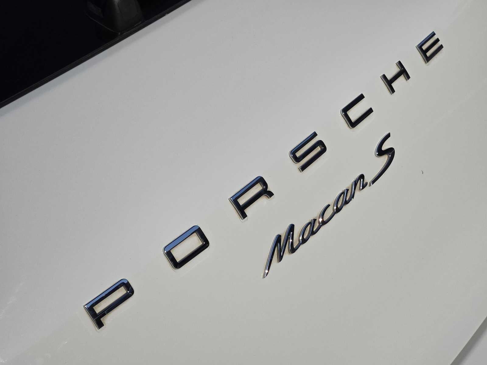 2018 Porsche Macan S