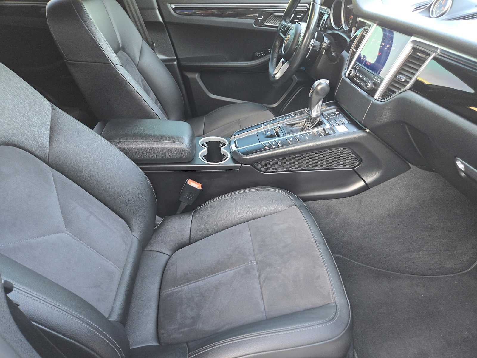 2018 Porsche Macan S