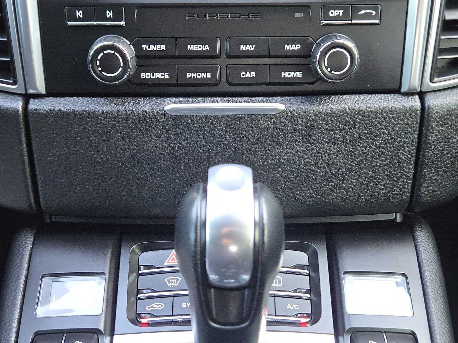 2018 Porsche Macan S