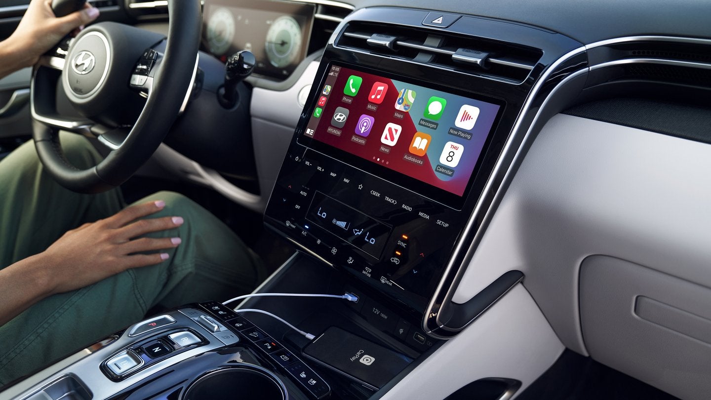 2022 Tucson Interior | James Wood Hyundai in Decatur TX