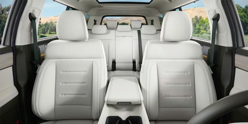 Hyundai Santa Fe rear seats interior view